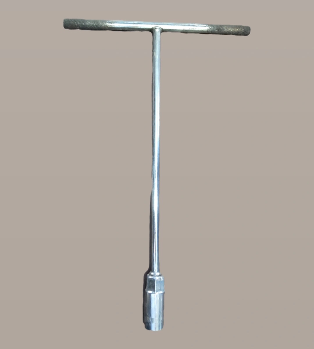 آچار بکس تی ۱۴